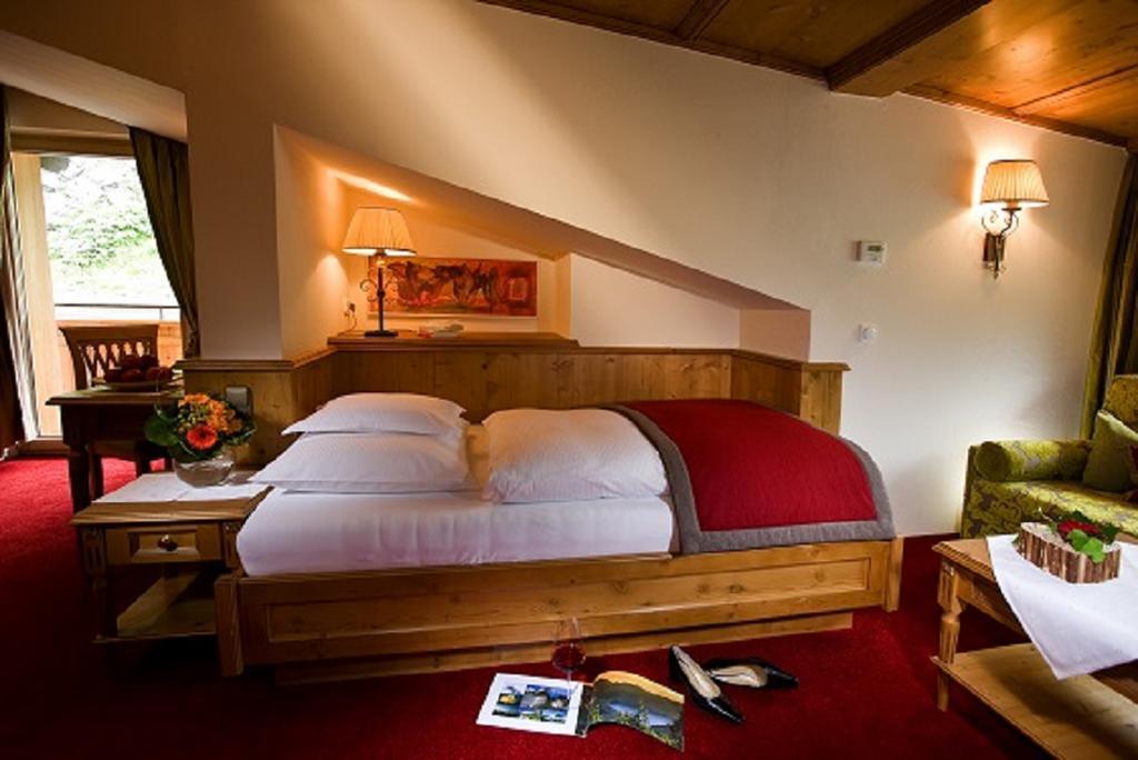 Single Room,410087289:JPEG