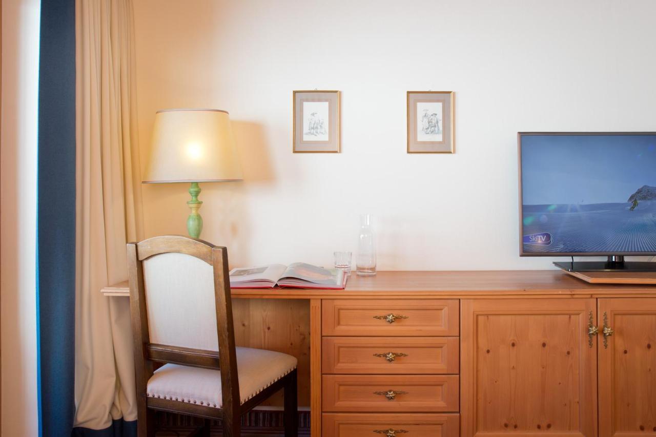 Junior Suite,943067389:JPEG