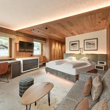 Hotel Auriga-2