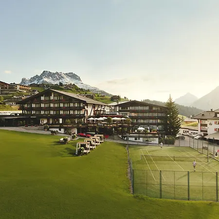 Burg Hotel Oberlech-3